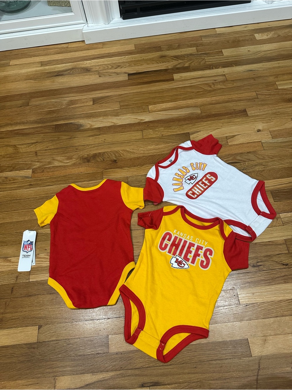 NFL Kansas City Chiefs Baby Bodysuit 3-Pack in Red, Yellow, White